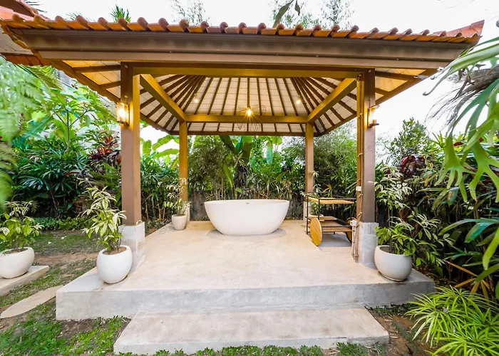Villa Nyaman By Evdekimi - Romantic Escape Among Rice Fields With Pool, Terrace - Long Extras Ubud
